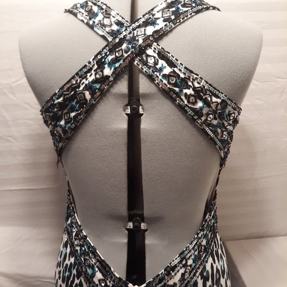 Prom Dress - Picture 4 of 16